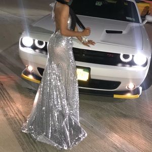 Silver Sparkles Prom Dress / US Size 0/2